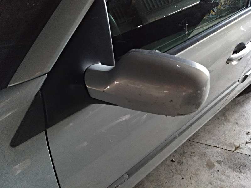 CERRADURA PUERTA DELANTERA IZQUIERDA 