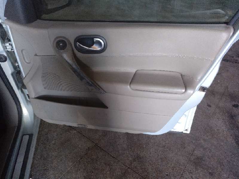 CERRADURA PUERTA DELANTERA DERECHA