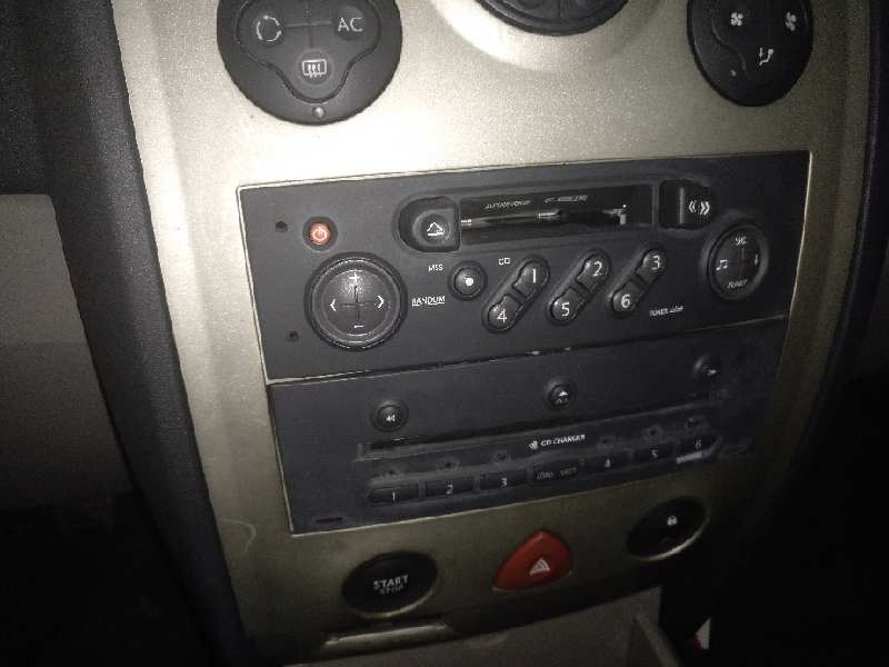 SISTEMA AUDIO - RADIO CD