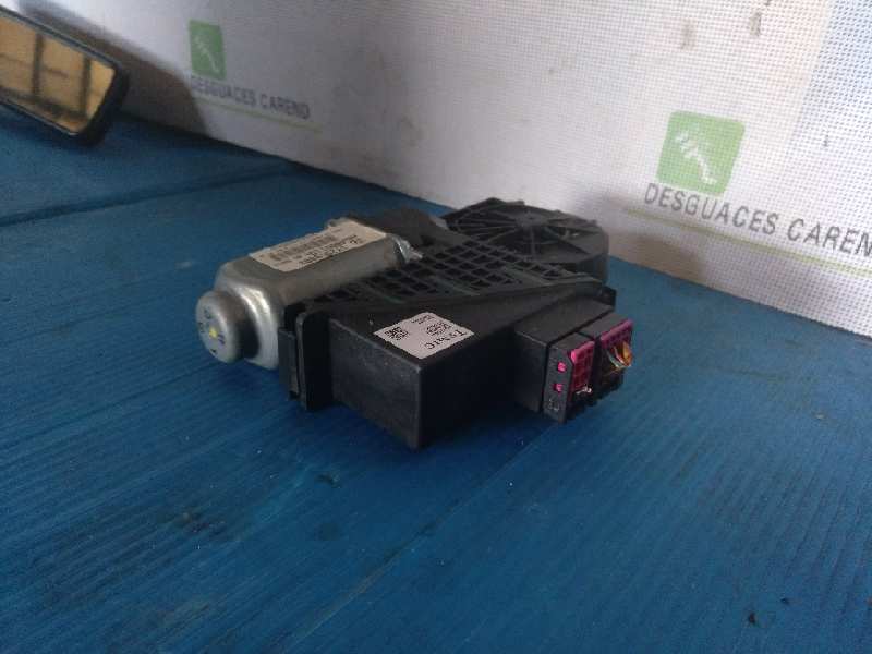 MOTOR ELEVALUNAS DELANTERO IZQUIERDO