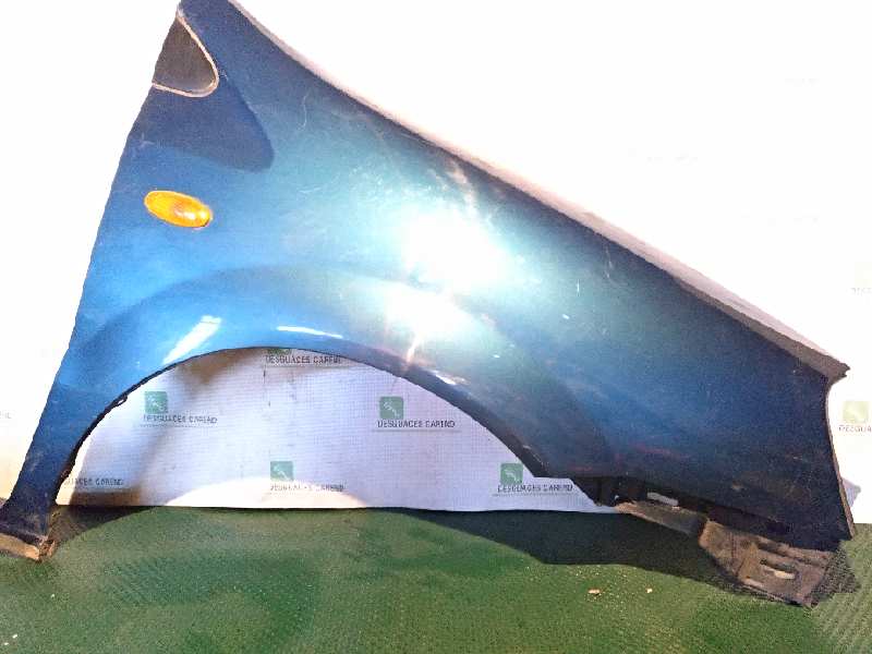 ALETA DELANTERA DERECHA