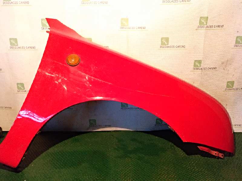 ALETA DELANTERA DERECHA