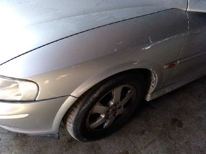 ALETA DELANTERA IZQUIERDA