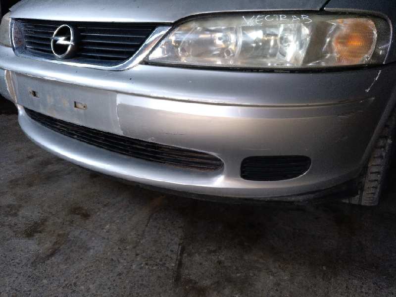 PARAGOLPES DELANTERO