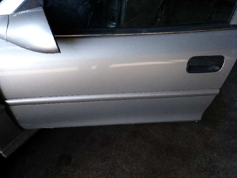 PUERTA DELANTERA IZQUIERDA