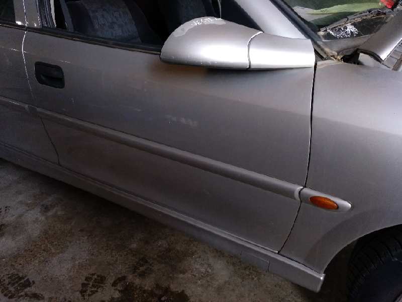 PUERTA DELANTERA DERECHA