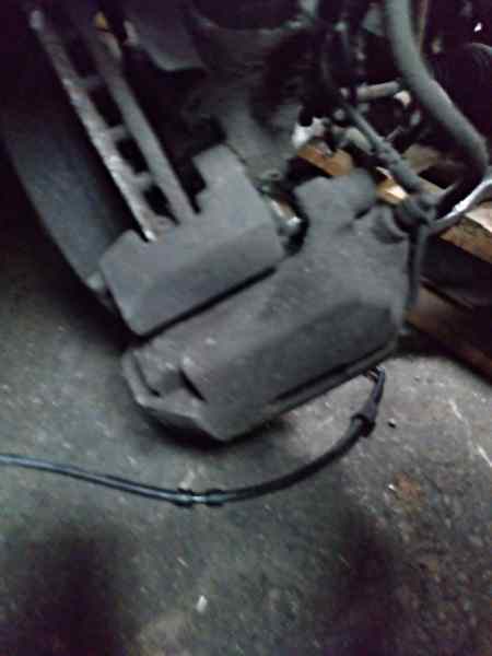 PINZA FRENO DELANTERA IZQUIERDA