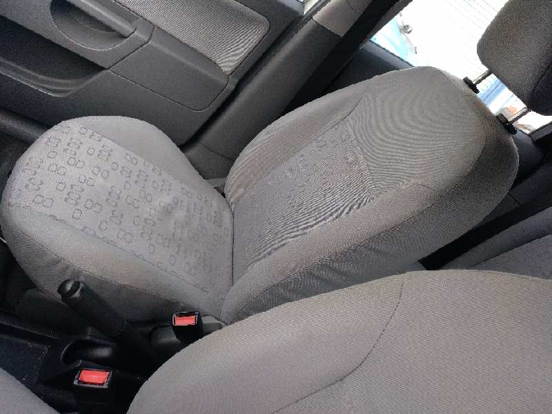 ASIENTO DELANTERO DERECHO