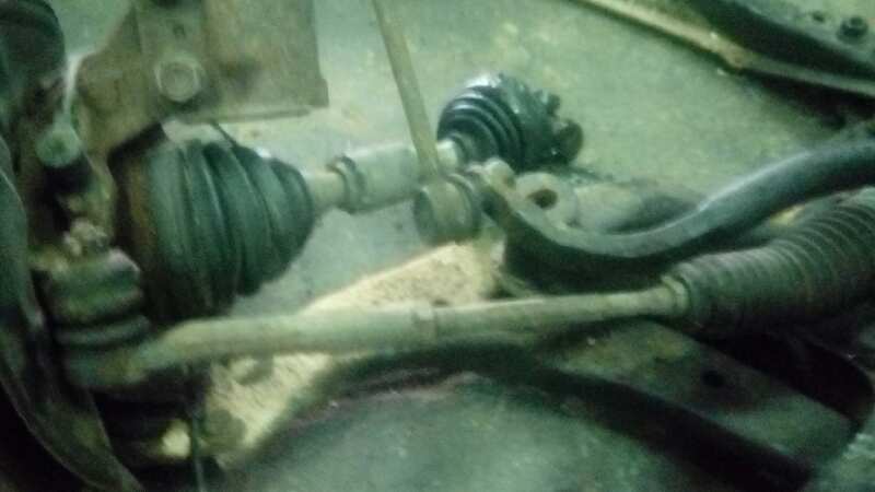 BRAZO SUSPENSION INFERIOR DELANTERO DERECHO