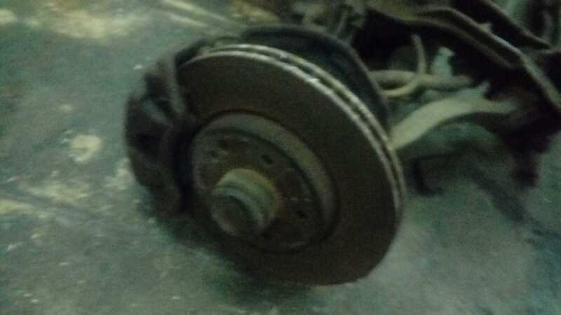 PINZA FRENO DELANTERA DERECHA MERCEDES CLASE C (W203) FAMILIAR