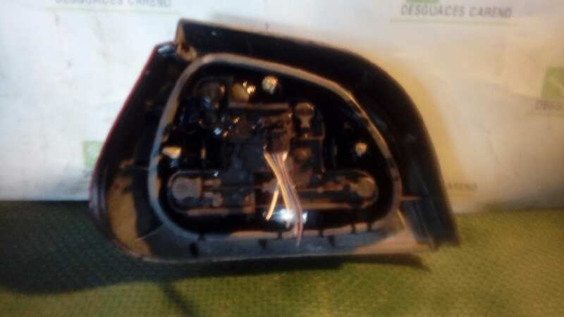 PILOTO TRASERO DERECHO