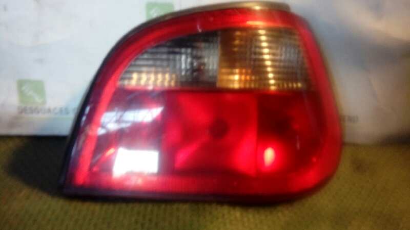 PILOTO TRASERO DERECHO