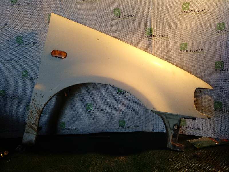 ALETA DELANTERA DERECHA