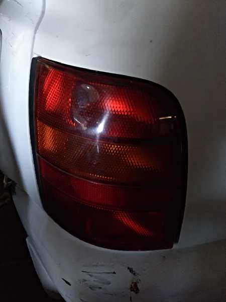 PILOTO TRASERO IZQUIERDO