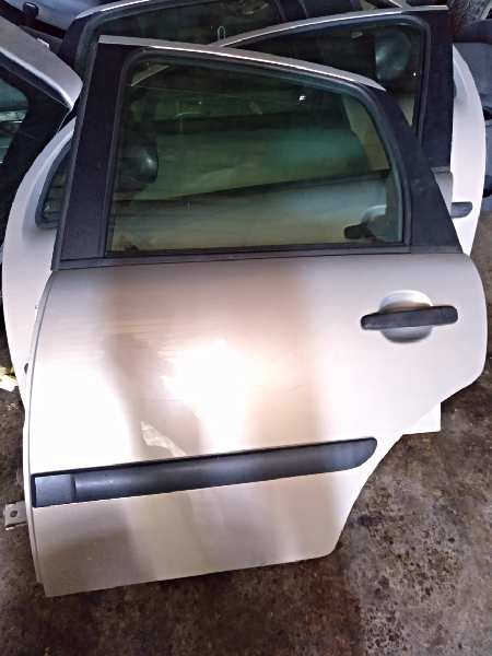 PUERTA TRASERA IZQUIERDA