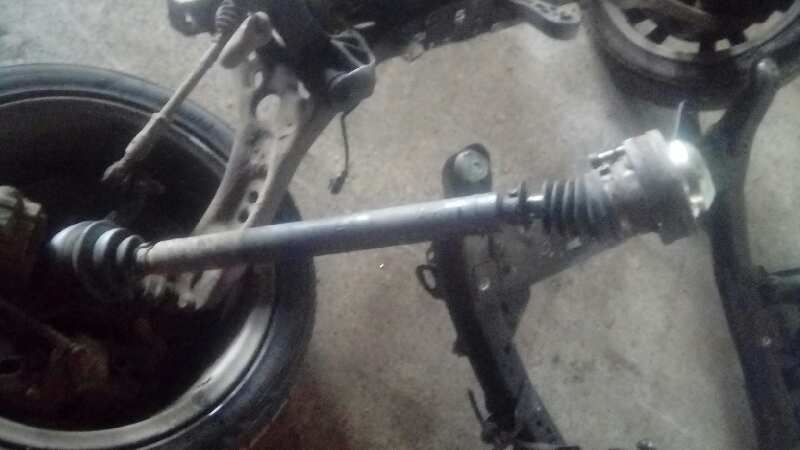 TRANSMISION DELANTERA IZQUIERDA