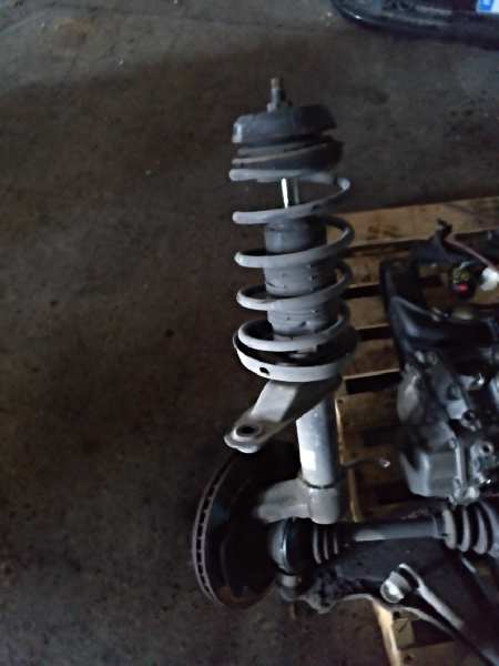 AMORTIGUADOR DELANTERO IZQUIERDO