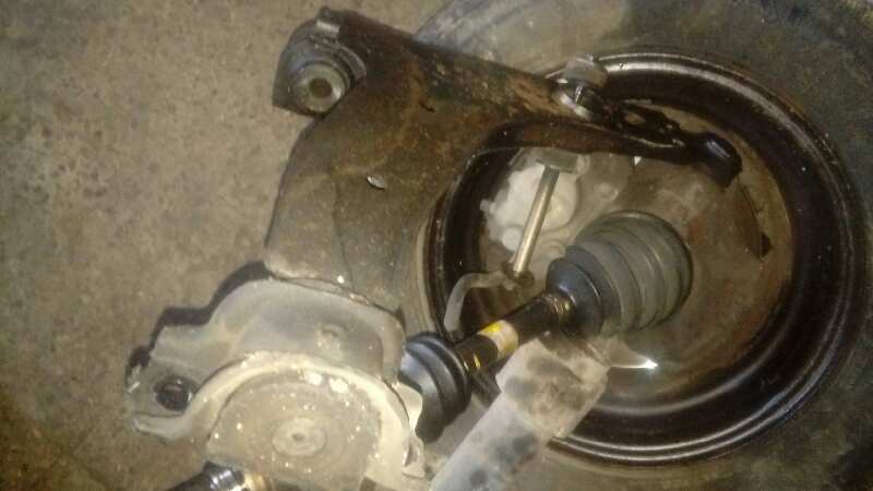 BRAZO SUSPENSION INFERIOR DELANTERO IZQUIERDO