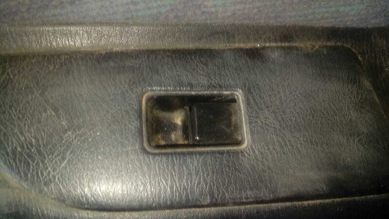 MANDO ELEVALUNAS DELANTERO DERECHO