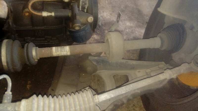 TRANSMISION DELANTERA DERECHA