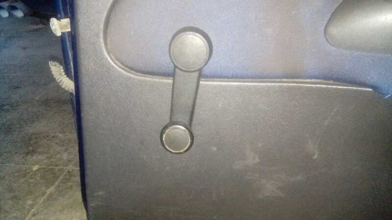 ELEVALUNAS TRASERO DERECHO