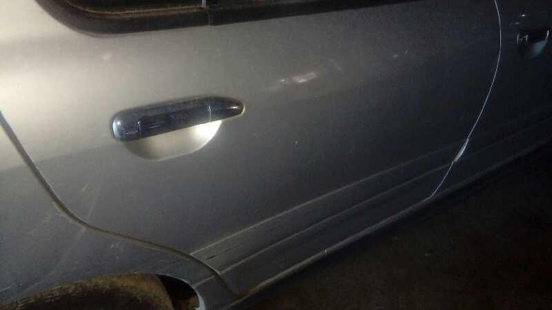 PUERTA TRASERA DERECHA