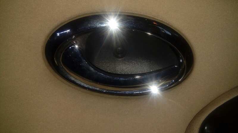 MANETA INTERIOR DELANTERA IZQUIERDA