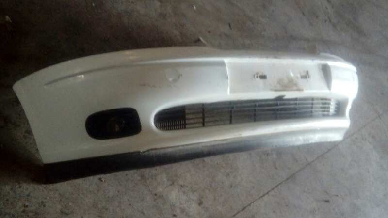 PARAGOLPES DELANTERO