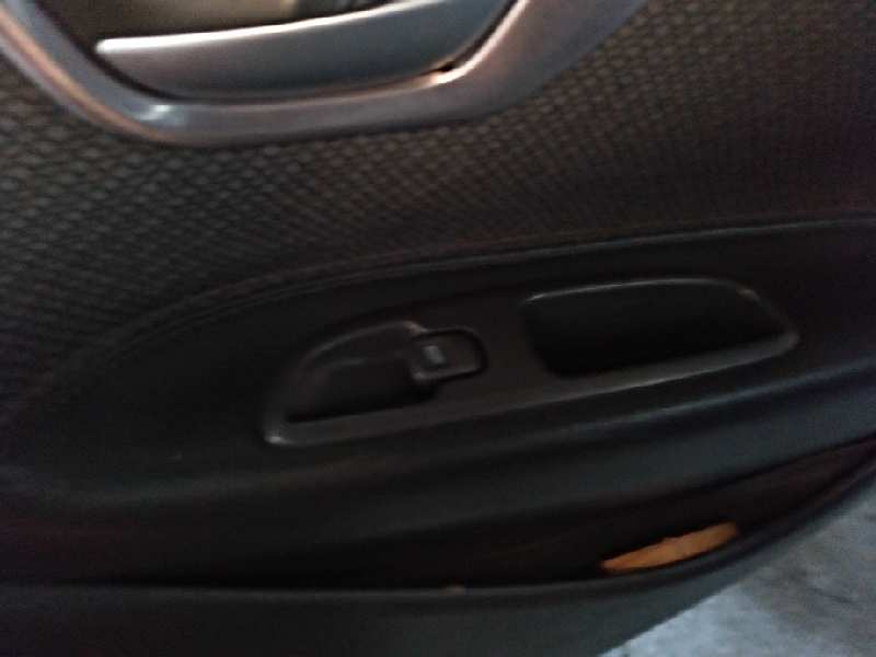 MANDO ELEVALUNAS TRASERO DERECHO