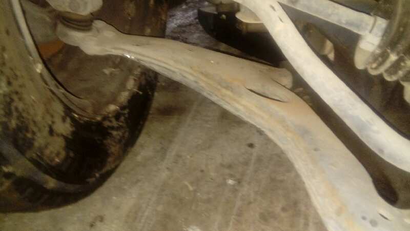 BRAZO SUSPENSION INFERIOR DELANTERO IZQUIERDO