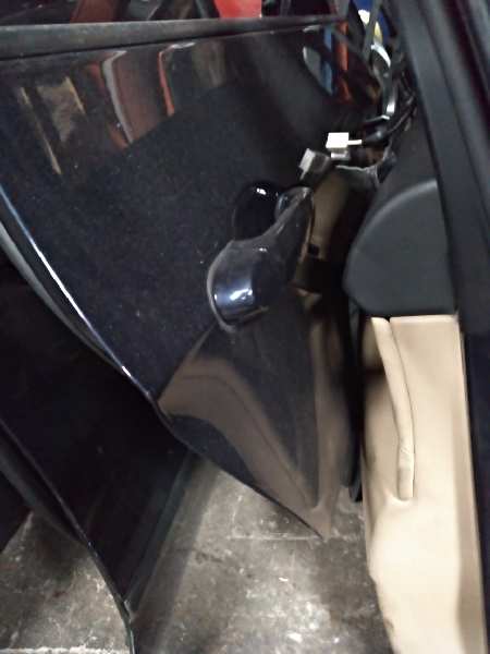 PUERTA TRASERA IZQUIERDA