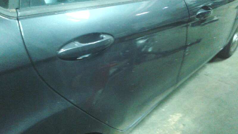 PUERTA TRASERA DERECHA