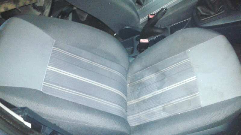ASIENTO DELANTERO DERECHO