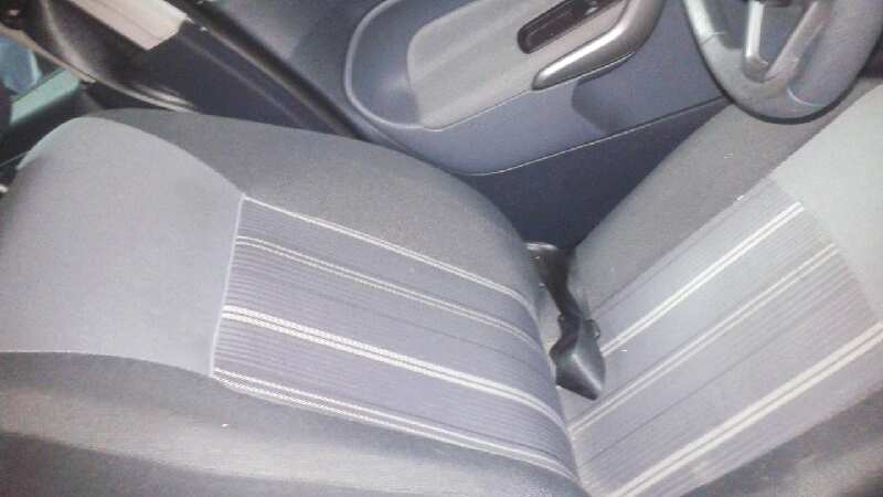 ASIENTO DELANTERO IZQUIERDO