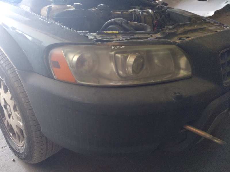 BRAZO SUSPENSION INFERIOR DELANTERO DERECHO