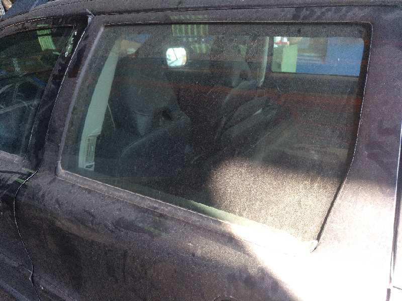 LUNA TRASERA IZQUIERDA