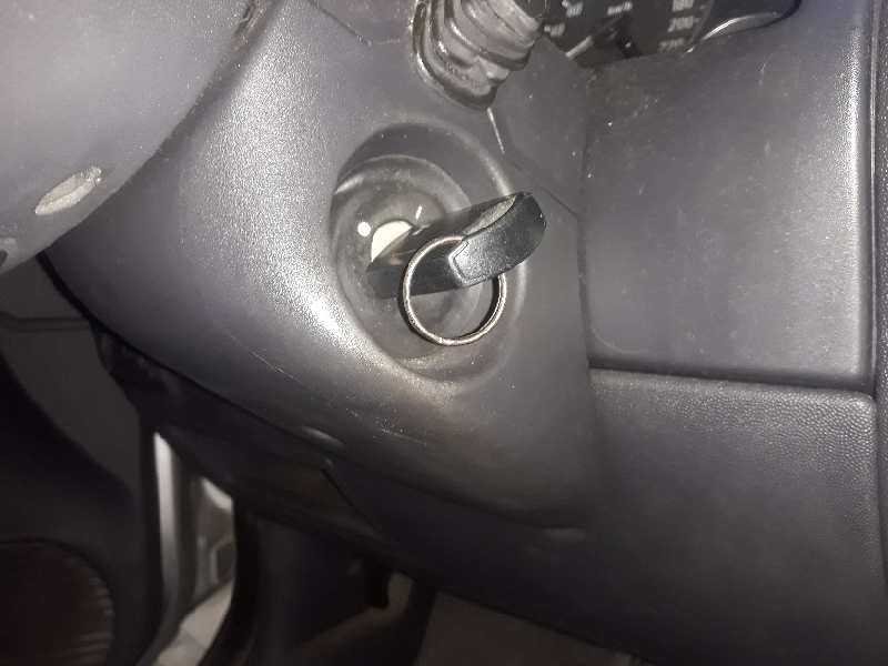 CONMUTADOR DE ARRANQUE