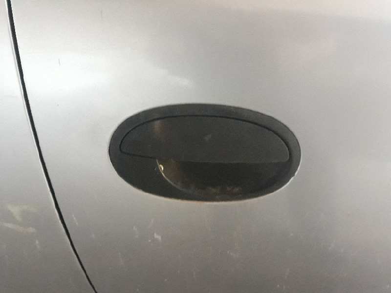 MANETA EXTERIOR DELANTERA DERECHA