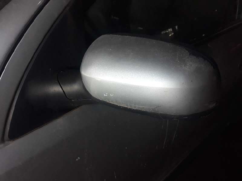 RETROVISOR IZQUIERDO