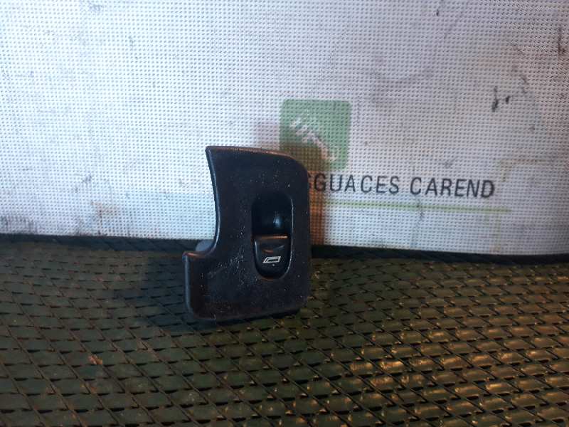 MANDO ELEVALUNAS TRASERO DERECHO