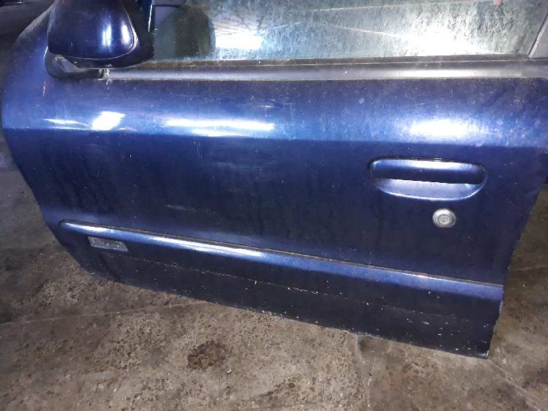 PUERTA DELANTERA IZQUIERDA