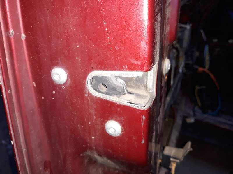 CERRADURA PUERTA DELANTERA IZQUIERDA 