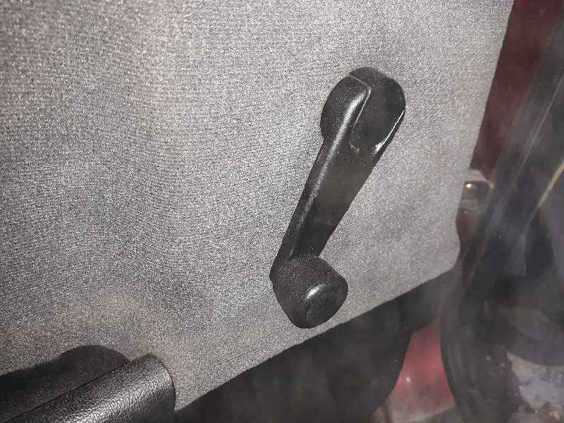 ELEVALUNAS TRASERO IZQUIERDO