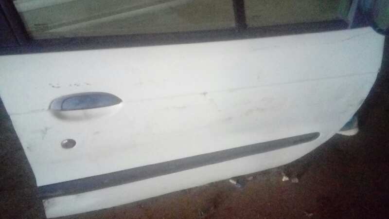 ELEVALUNAS DELANTERO DERECHO