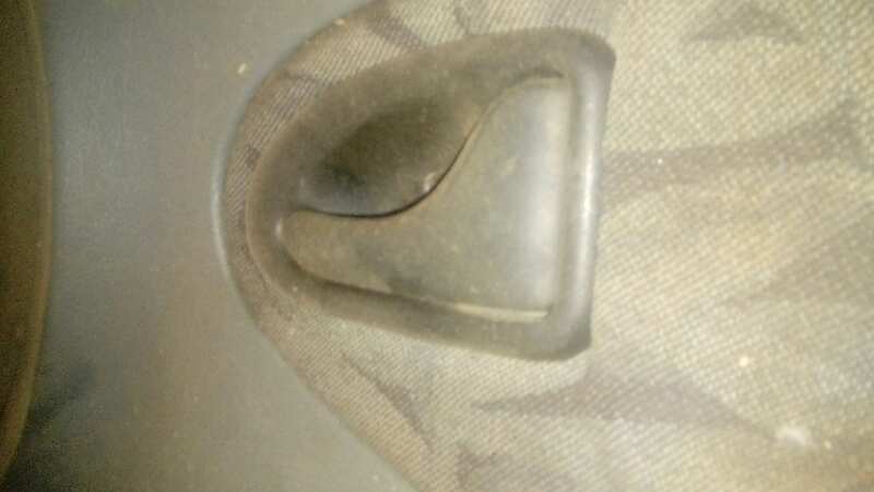 MANETA INTERIOR DELANTERA DERECHA