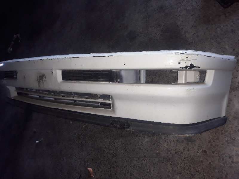 PARAGOLPES DELANTERO