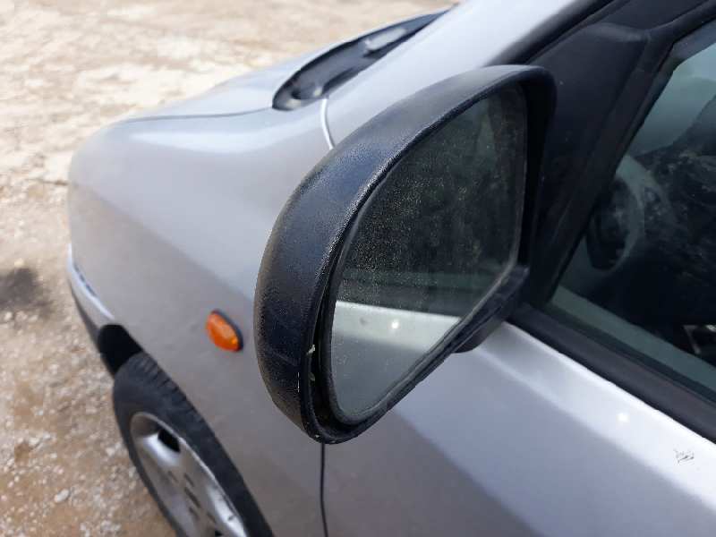 RETROVISOR IZQUIERDO