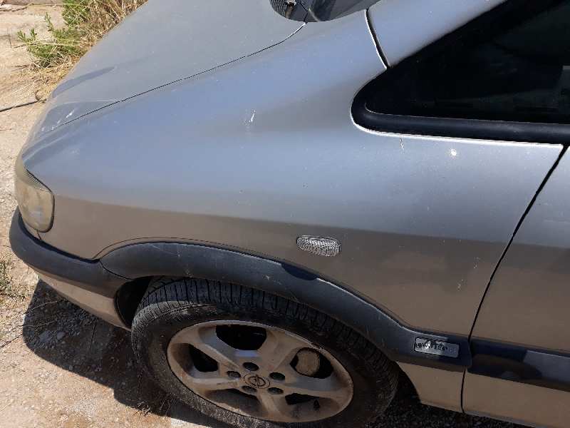 ALETA DELANTERA IZQUIERDA