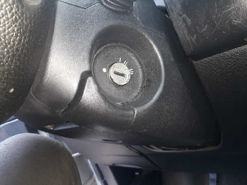 CONMUTADOR DE ARRANQUE