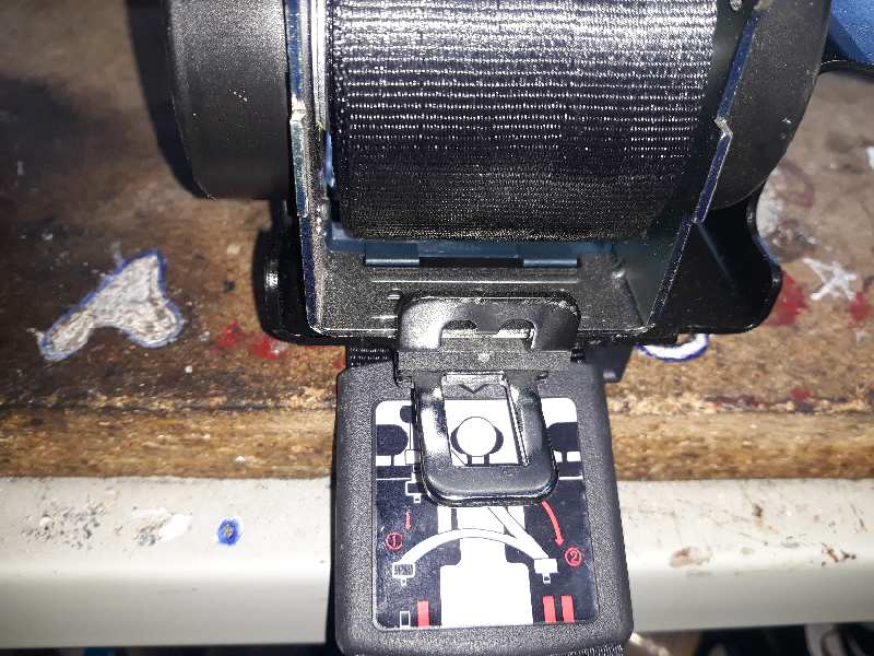 CINTURON SEGURIDAD TRASERO CENTRAL